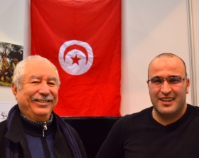 Tunisia_lippu_2_miesta.JPG