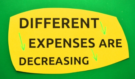 425._Different_expenses_are_decreasing.JPG